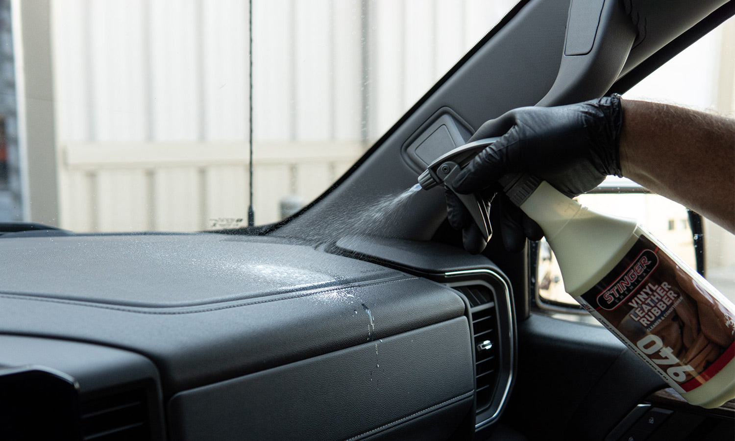 the best leather and vinyl cleaner