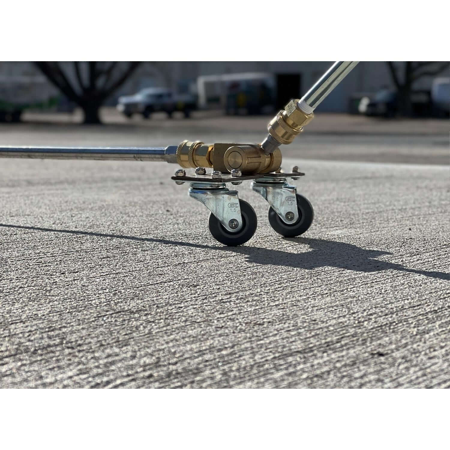 veloci under carriage cleaner on wheels