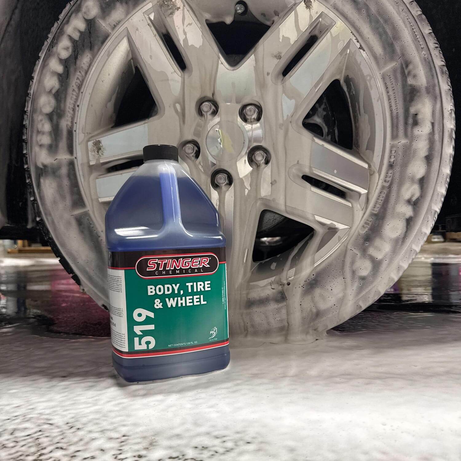 519 ripping dirt off car tire