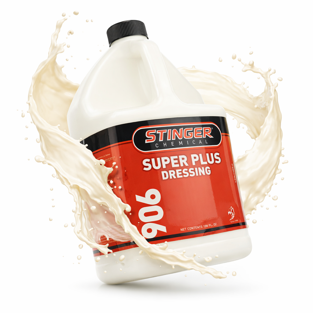 Stinger Chemical Super Plus Dressing 906 bottle with liquid splash on a white background