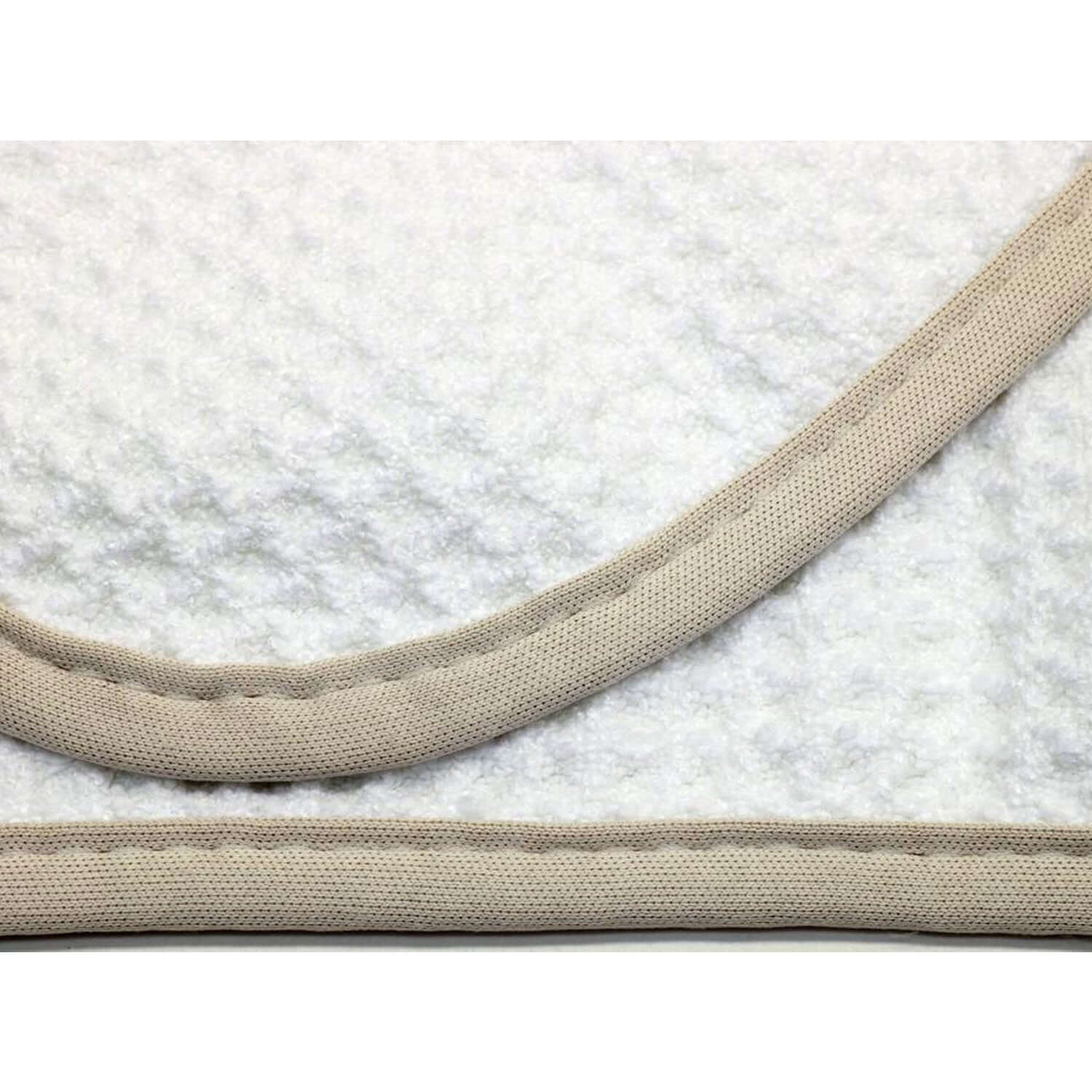 white glass towel