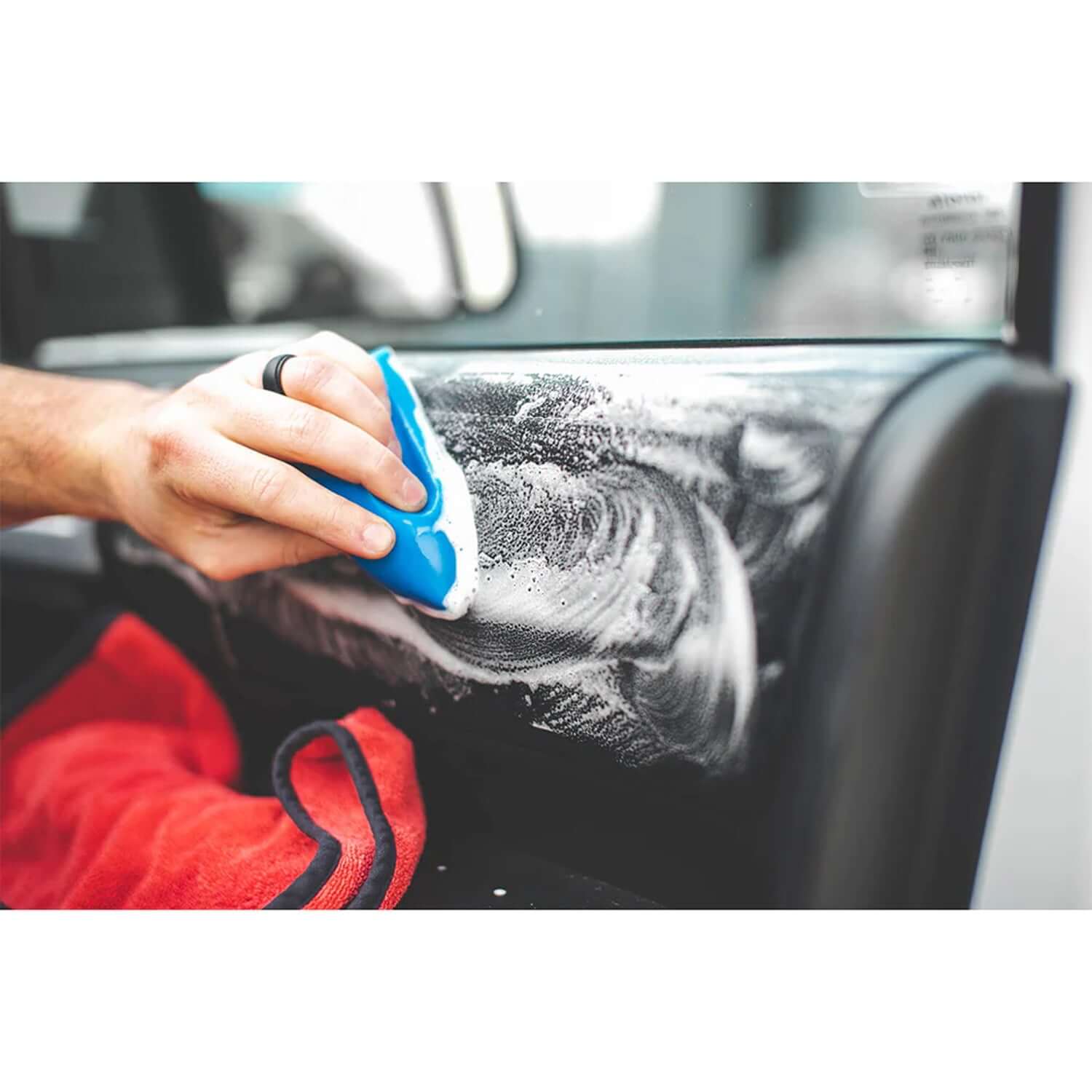 leather and vinyl cleaning brush scrubbing
