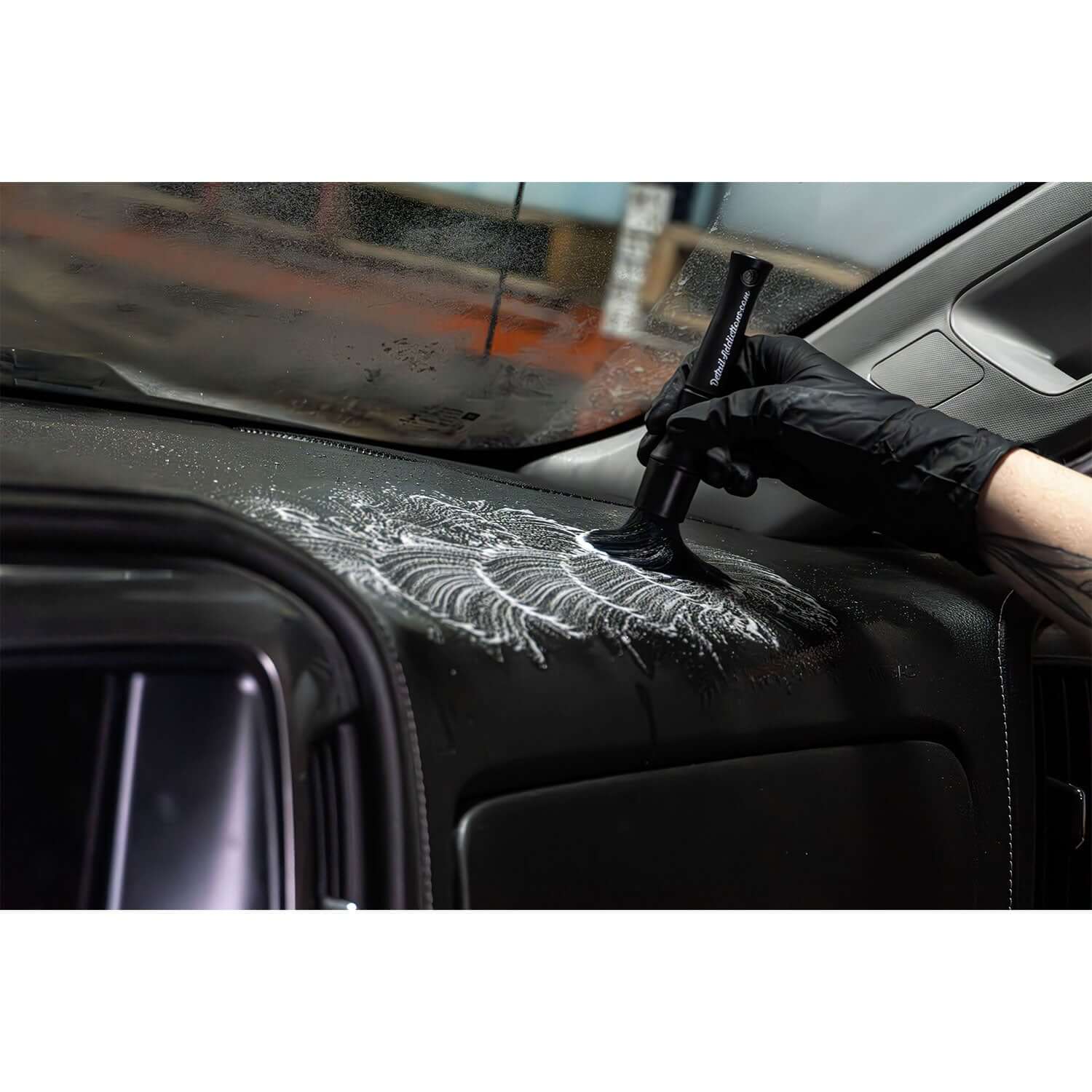 dash cleaning brush