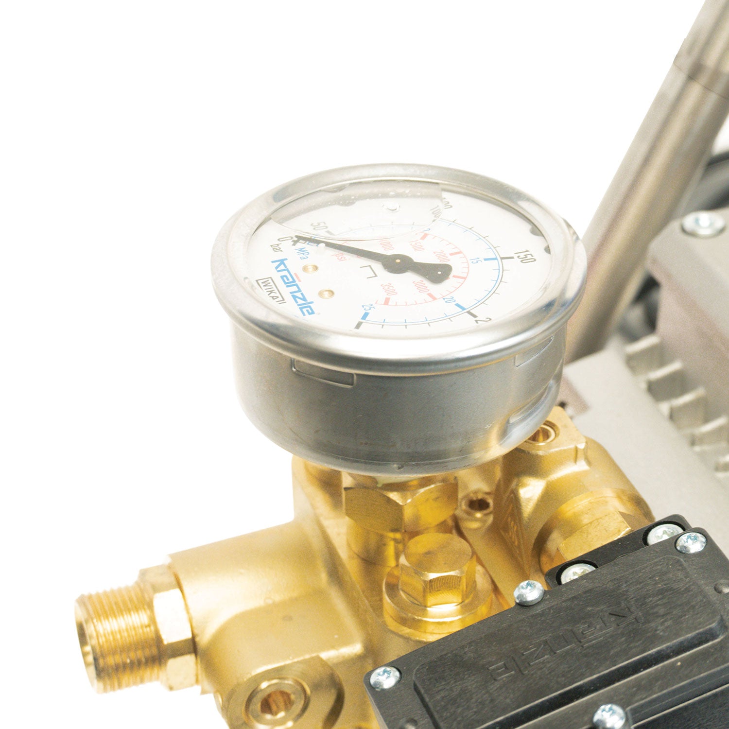 Kranzle 1622 TS pressure washer Brass pressure regulator with gauge on a white background