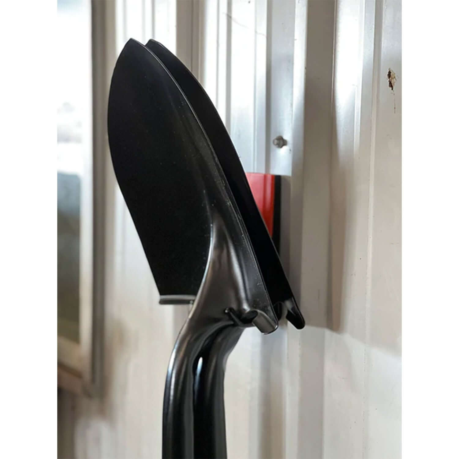 Magnetic hook