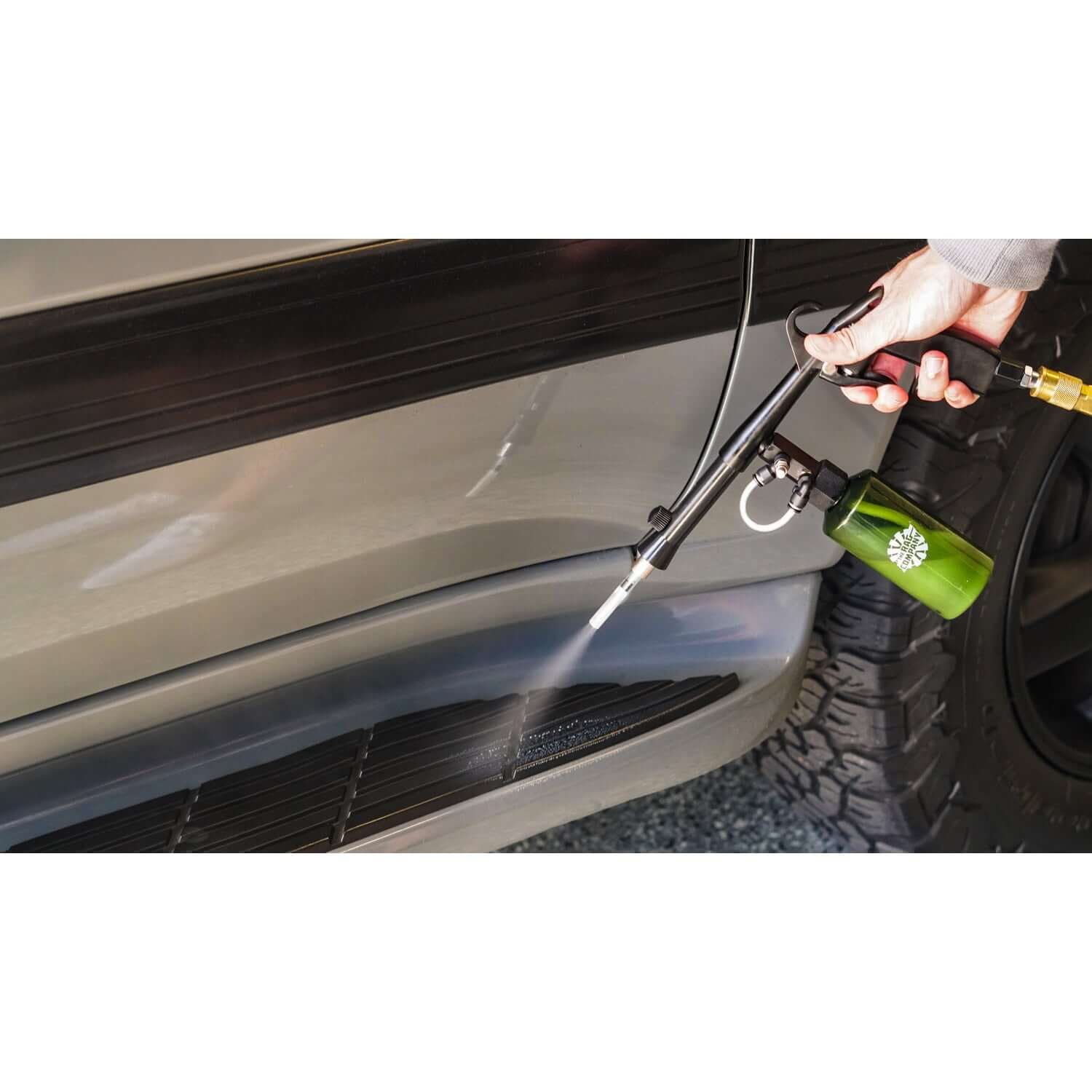 exterior car dressing applicator