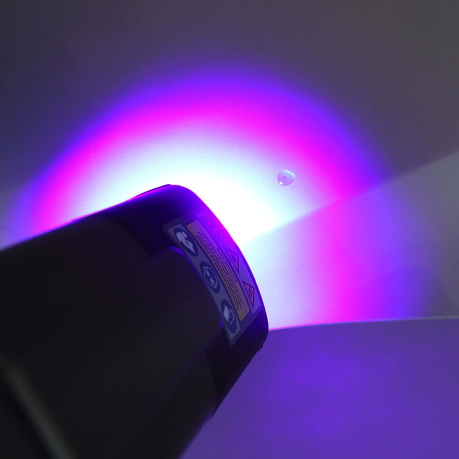 colad uv transparent putty application uv light curing