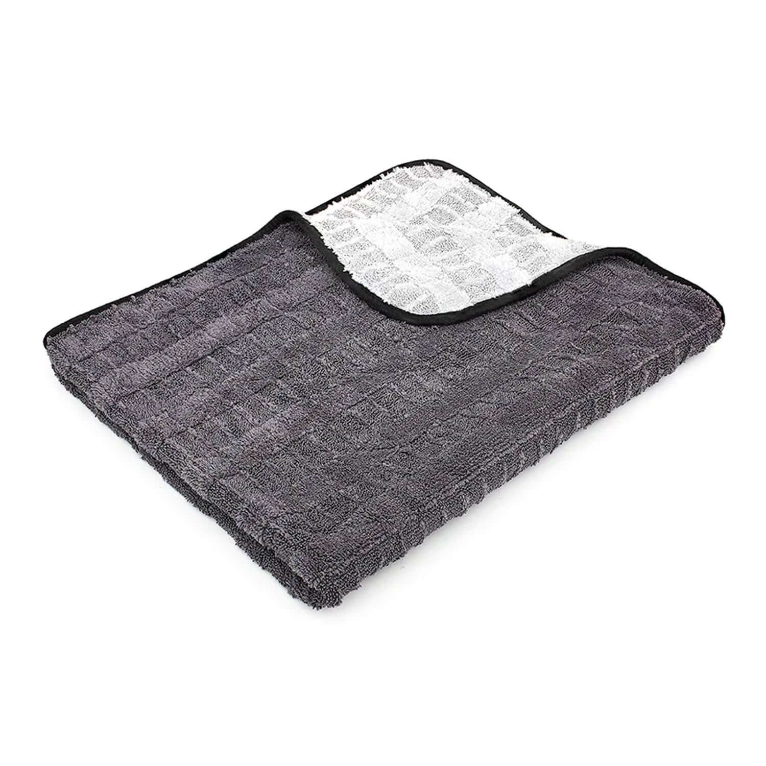gauntlet drying towel with black border 30x36