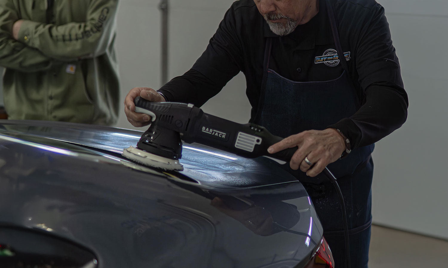 Barjack Tools 621 Polisher on a car trunk