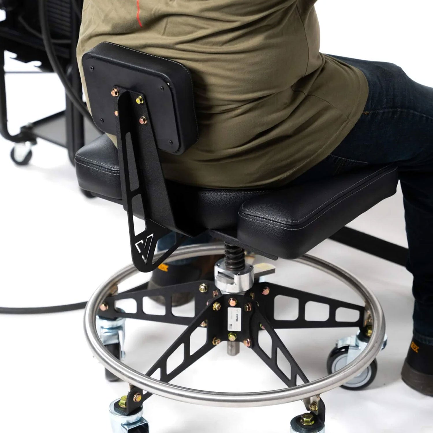vyper black big boy chair attachment on vyper chair in a photo booth setting