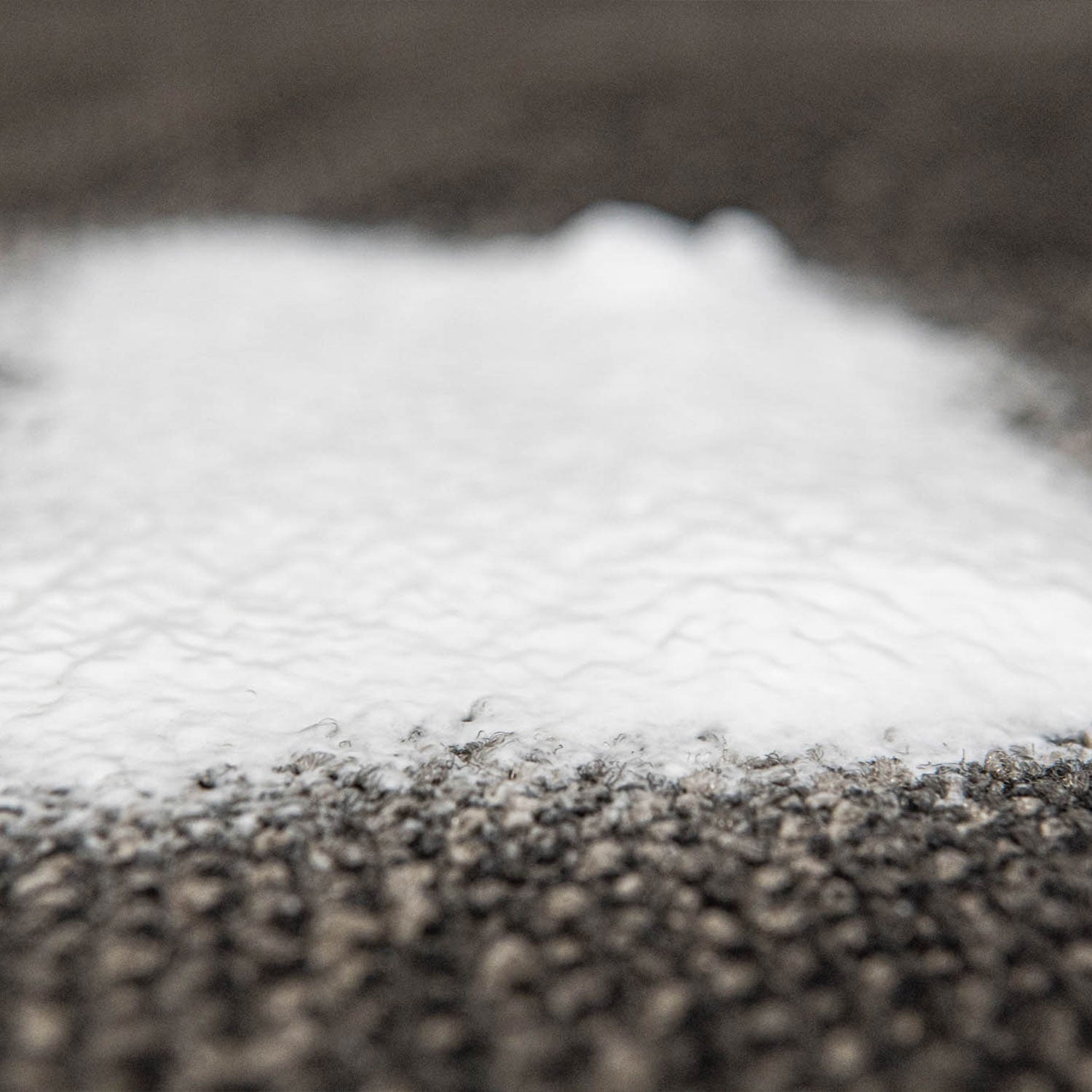 enzyme-activated-carpet-cleaner-aerosol-foam-on-carpet